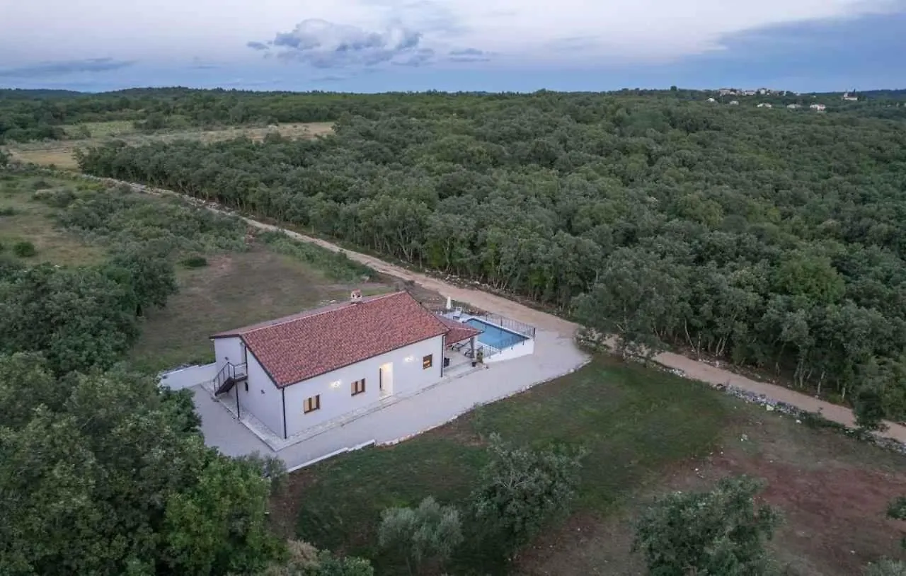 Holiday Home In Buje - Buje Region 43026