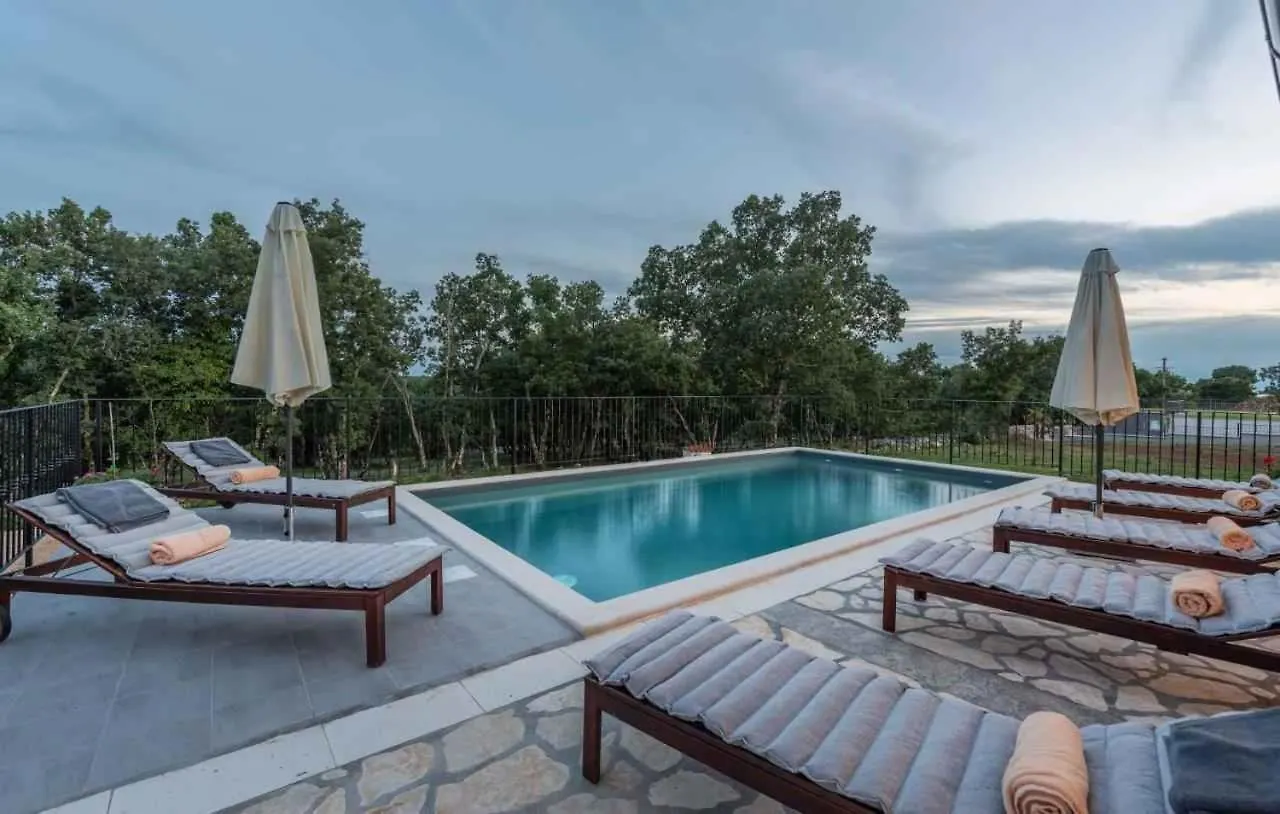 Holiday Home In Buje - Buje Region 43026